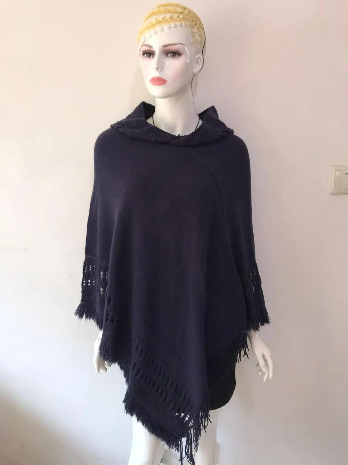 Ladies Tassel Cape Coat Fringe Poncho Oblique Stripe Coat Bohemian Shawl Scarf