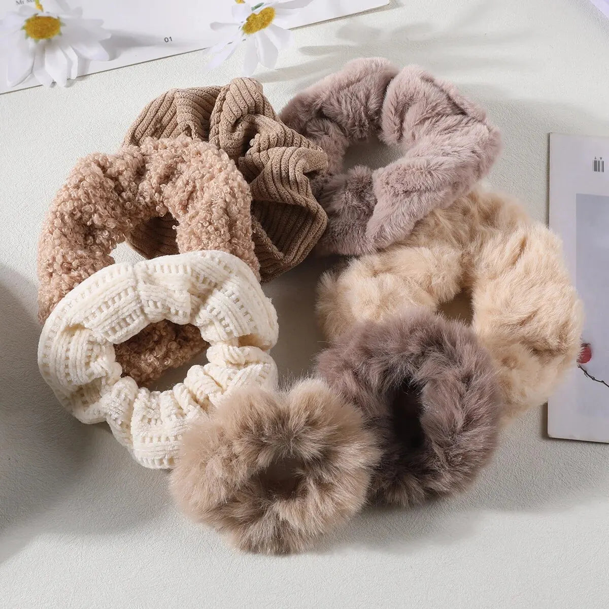 7 Pcs/Set Women Hair Scrunchies Set Plush Solid Hair Band Ponytail Holder Rubber Bands Hair Ties Hair Accessories