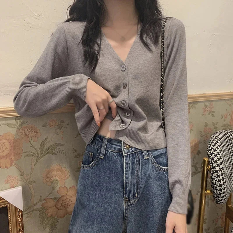 Women's Long Sleeve Cropped Cardigan V Neck Button Down Knit Single-breasted Cardigan Sweaters