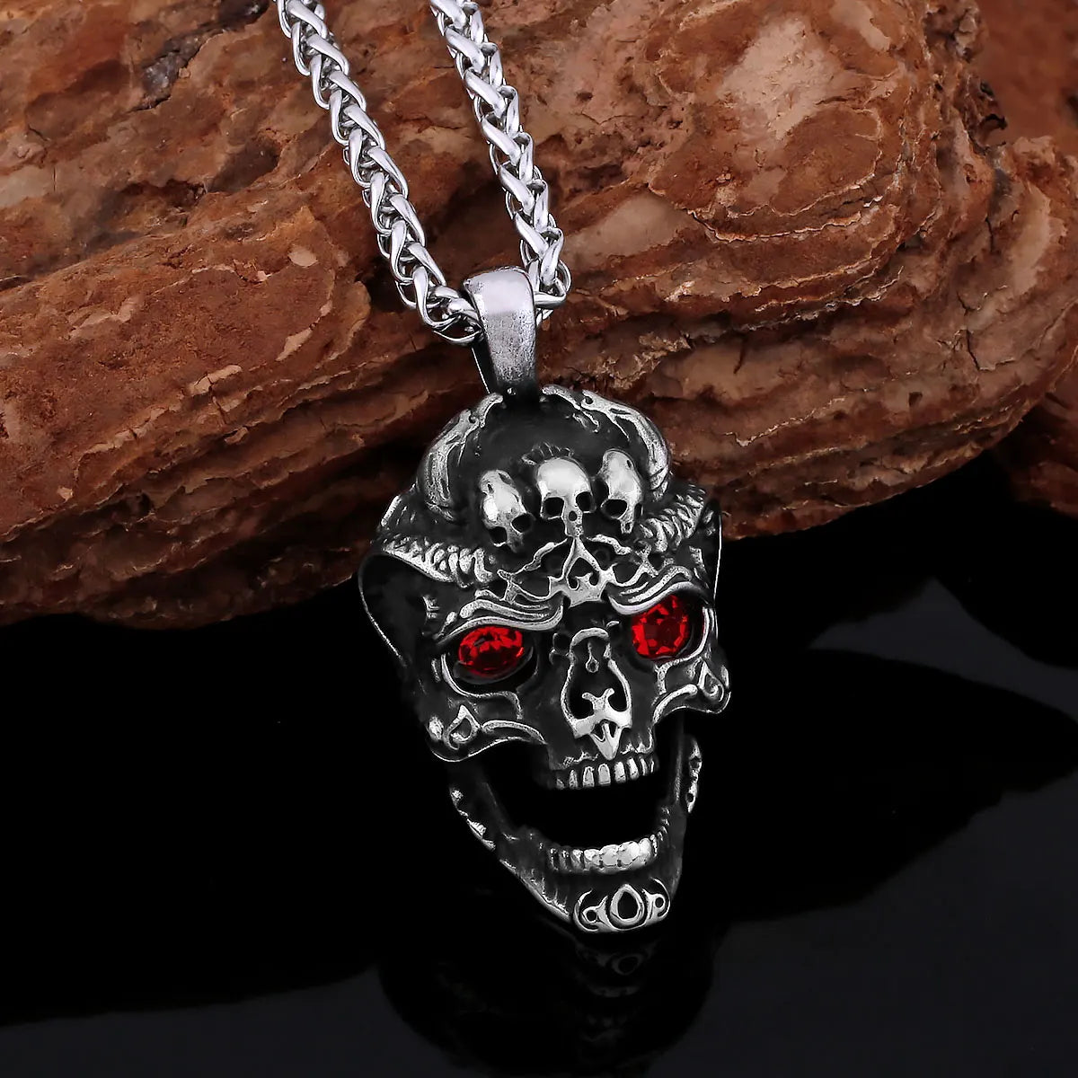 Creative 316L Stainless Steel Ghost Skull Necklace Vintage Viking Men's Neo-Gothic Fashion  Pendant Amulet