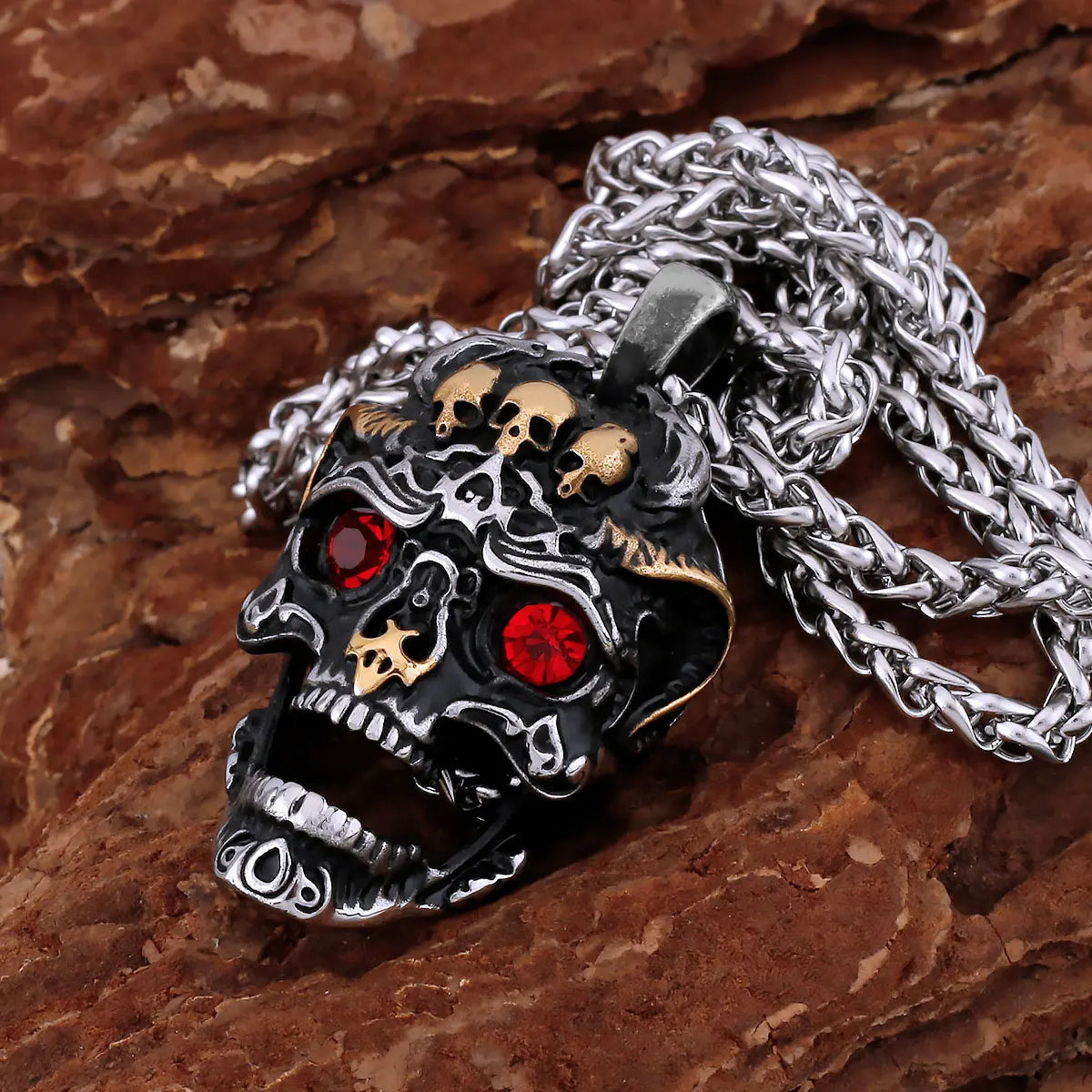 Creative 316L Stainless Steel Ghost Skull Necklace Vintage Viking Men's Neo-Gothic Fashion  Pendant Amulet