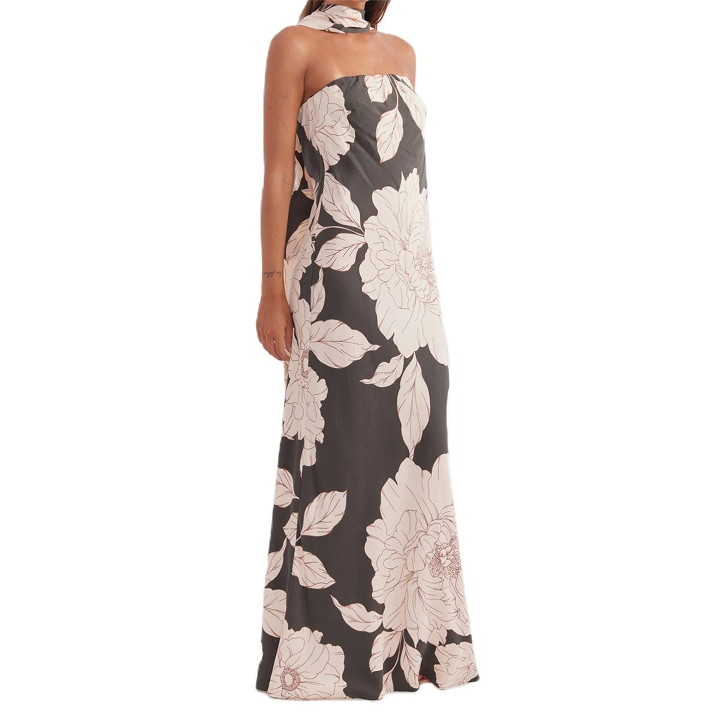 Elegant Off-Shoulder Maxi Dress with Ruffle Detail and Matching Belt for Women Perfect for Summer Parties and Events