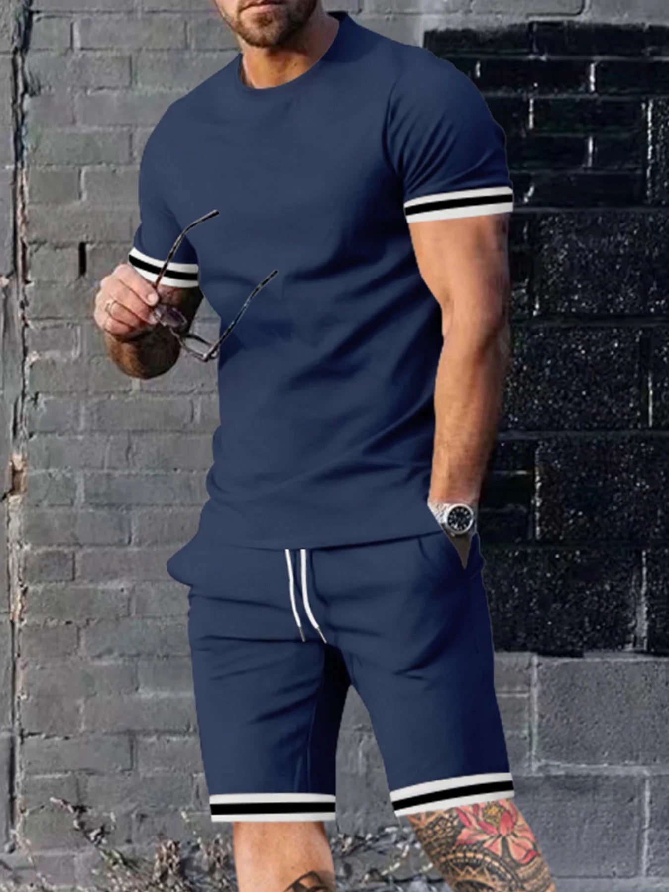 EUROPEAN AND AMERICAN MEN'S SUMMER MEN'S LOOSE SET SHORT SLEEVED SHORTS SPORTS CASUAL ROUND NECK TWO-PIECE SET MEN'S