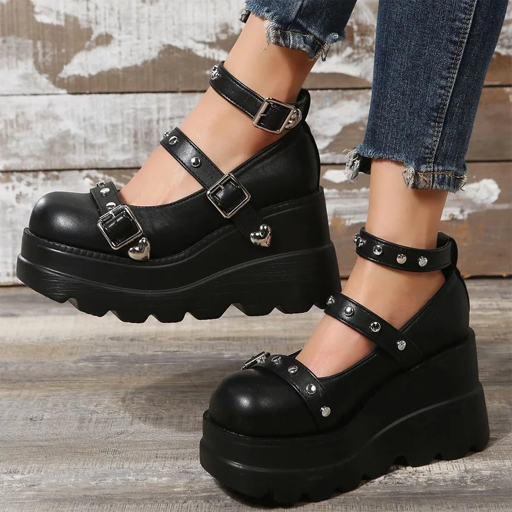 Retro Round Toe Heel Studded Punk Mary Jane