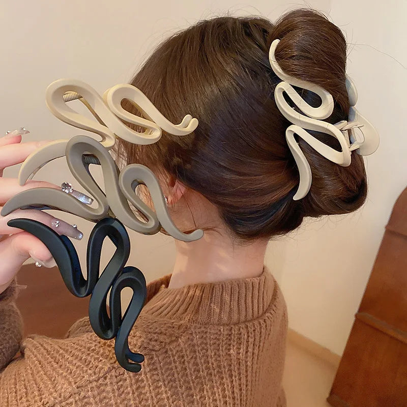 Solid Color Acrylic Frosted Wave Hair Claws for Women Simple Versatile Back Head Shark Clip French Hair Accessories