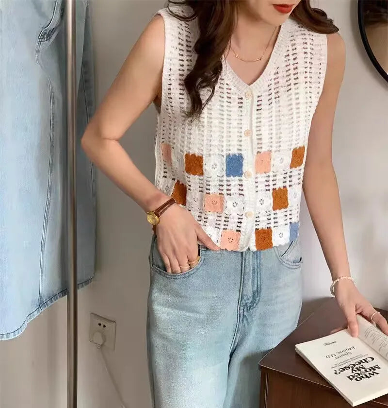 Sexy Hollow Out Knit Tank Tops Women Color block  V Neck Floral Camisole Female Beach Style Crop Top