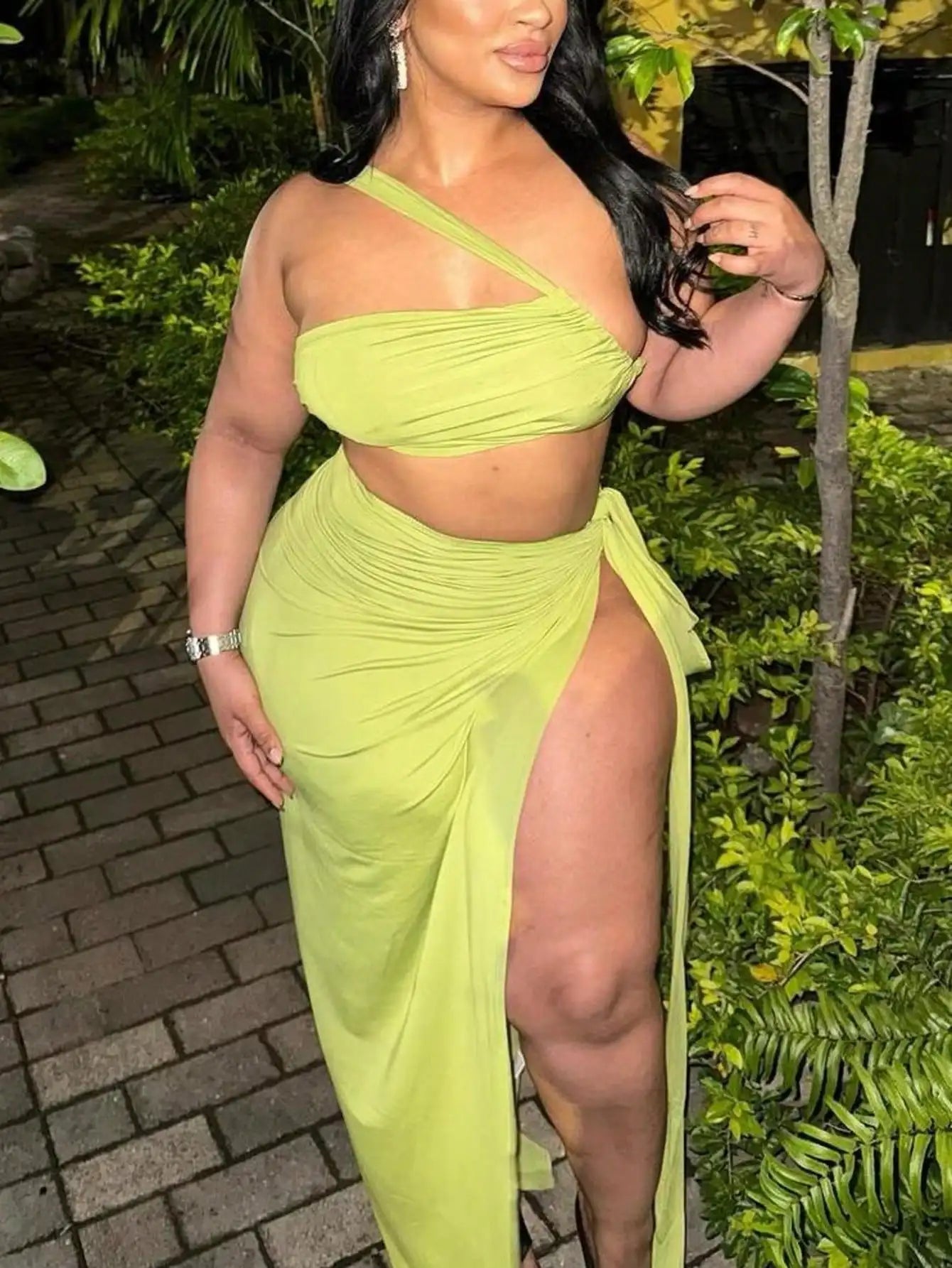 Summer Women's 2-Piece Set - Sexy Backless Tube Top & Drawstring Waist Split Skirt for Graduation/Beach/Festival