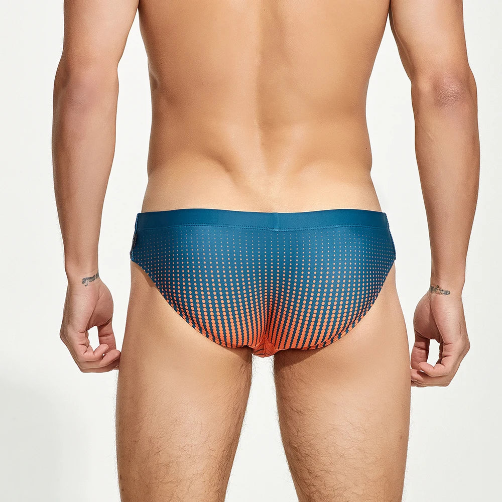 NEW MENS SWIM BRIEFS TRUNKS GRADIENT COLOR SWIM BIKINI