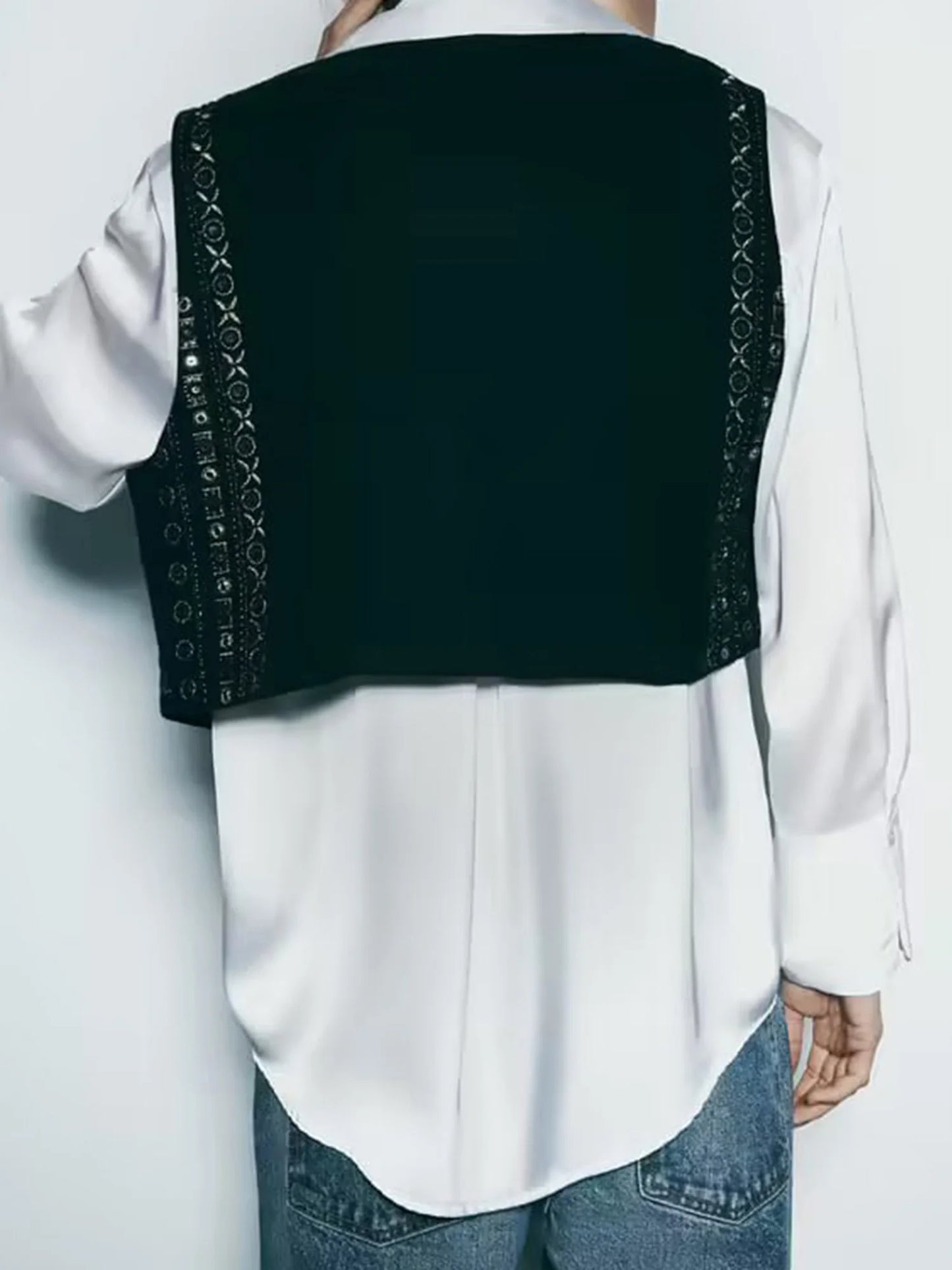 Elegant Floral Embroidered Sleeveless Vest Jacket  Stylish Open Front
