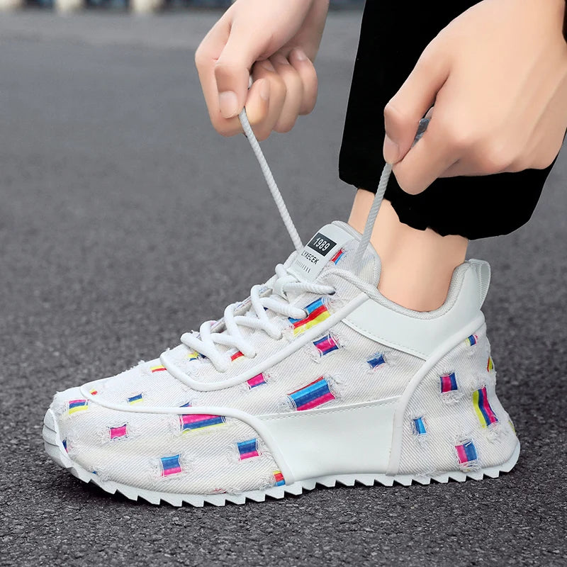 Men's casual, lightweight, breathable, comfortable, fashionable sports shoes with soft soles, wear-resistant, anti slip