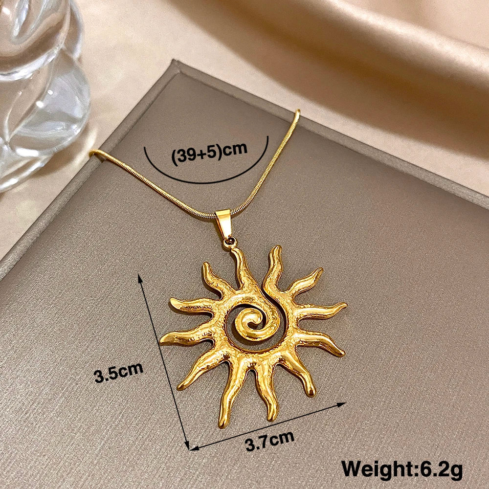 Vintage Chic Sun Shaped Pendant Stainless Steel Necklace Statement Golden Fashion Jewelry
