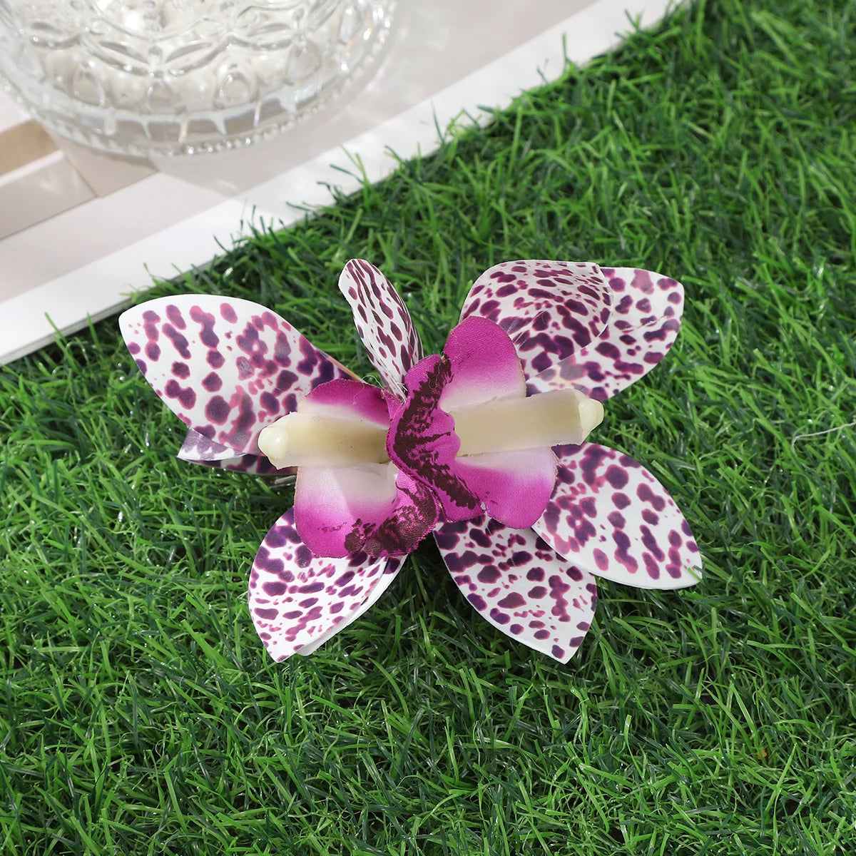 Orchid Flowers Hair Clips Bohemian Small Hairpin Barrette Beach Wedding Flower Women Holiday Hair Clip Hair Accessories