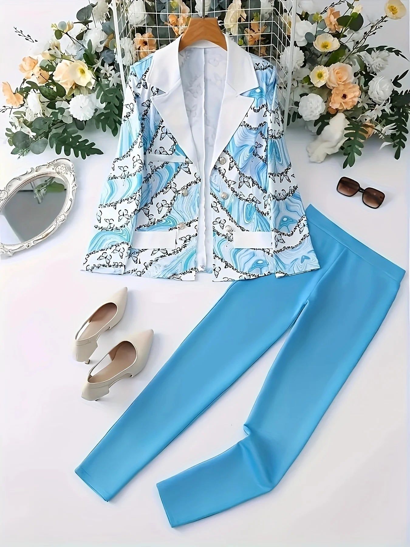 Ladies' Elegant Butterfly Print Two-Piece Set, Long Sleeved Lapel Suit Jacket and Slim Fit Pants, Suitable for Office and Work