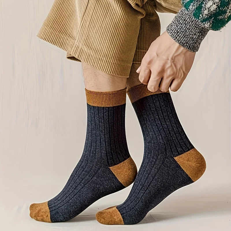 10 Pairs of Men's Four-season Pure Color Breathable Sweat-absorbing Mid-calf Sports Socks Business Matchable Trendy Socks