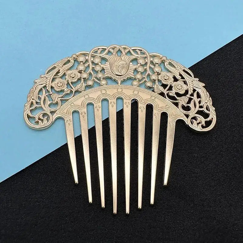 Hairpin Retro Hair Comb Dish Hairpin Hair Ornament Hollow Carved Comb Gold Ornament Metal Comb