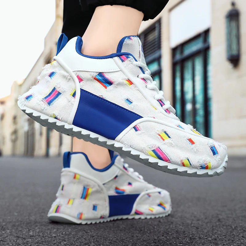 Men's casual, lightweight, breathable, comfortable, fashionable sports shoes with soft soles, wear-resistant, anti slip