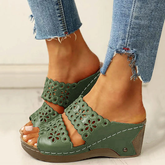 Summer Outdoor Women Breathable Beach Sandals Women Solid Slip On Casual Open Toe Wedges Comfortable Beach