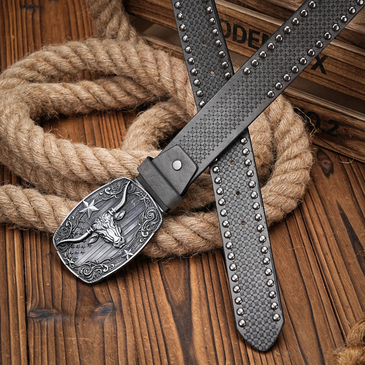 Men & Women-Western-Cowboy-PU Leather-Belts - Vintage Longhorn Belt Engraved Buckle Belt for Jeans