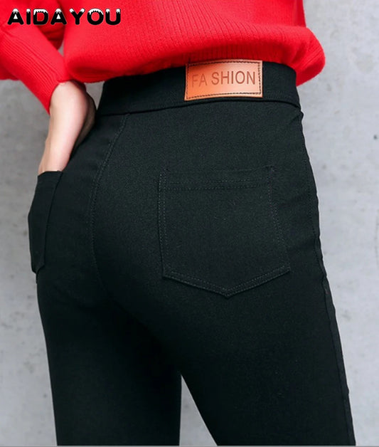 Stretchy Skinny Jeans for Short Petite Pull-On Casual Ease