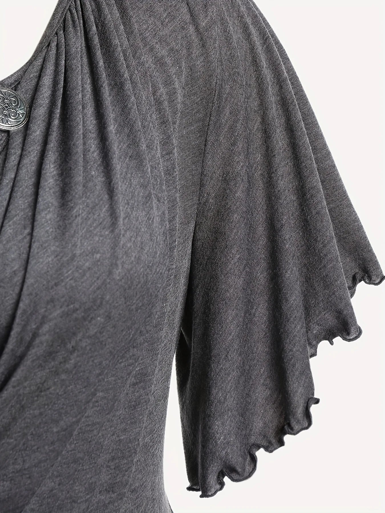 European and American hit fashion women's pleated chain embellished V-neck plus-size T-shirt top