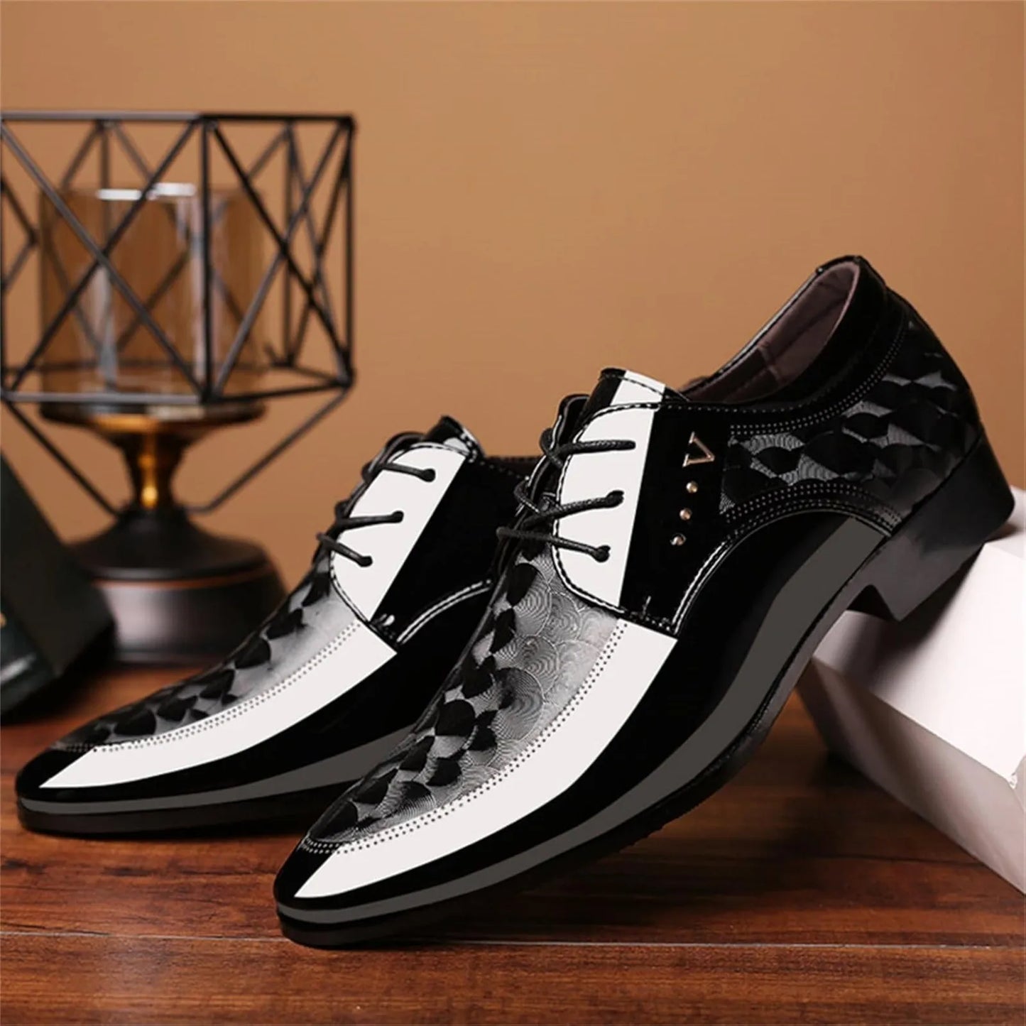 Men's Oxford Shoes Moire Pattern Formal Business Dress Shoes Lace up Italy Modern Suit Tuxedo Shoes for Men