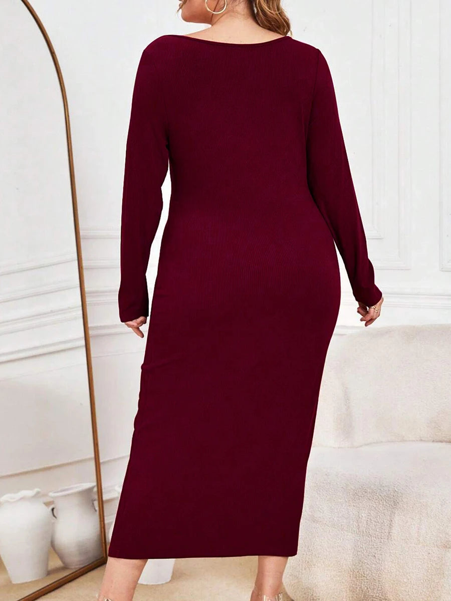 Ribbed Knit Maxi Dress with Long Sleeves and V-Neckline in Solid Color