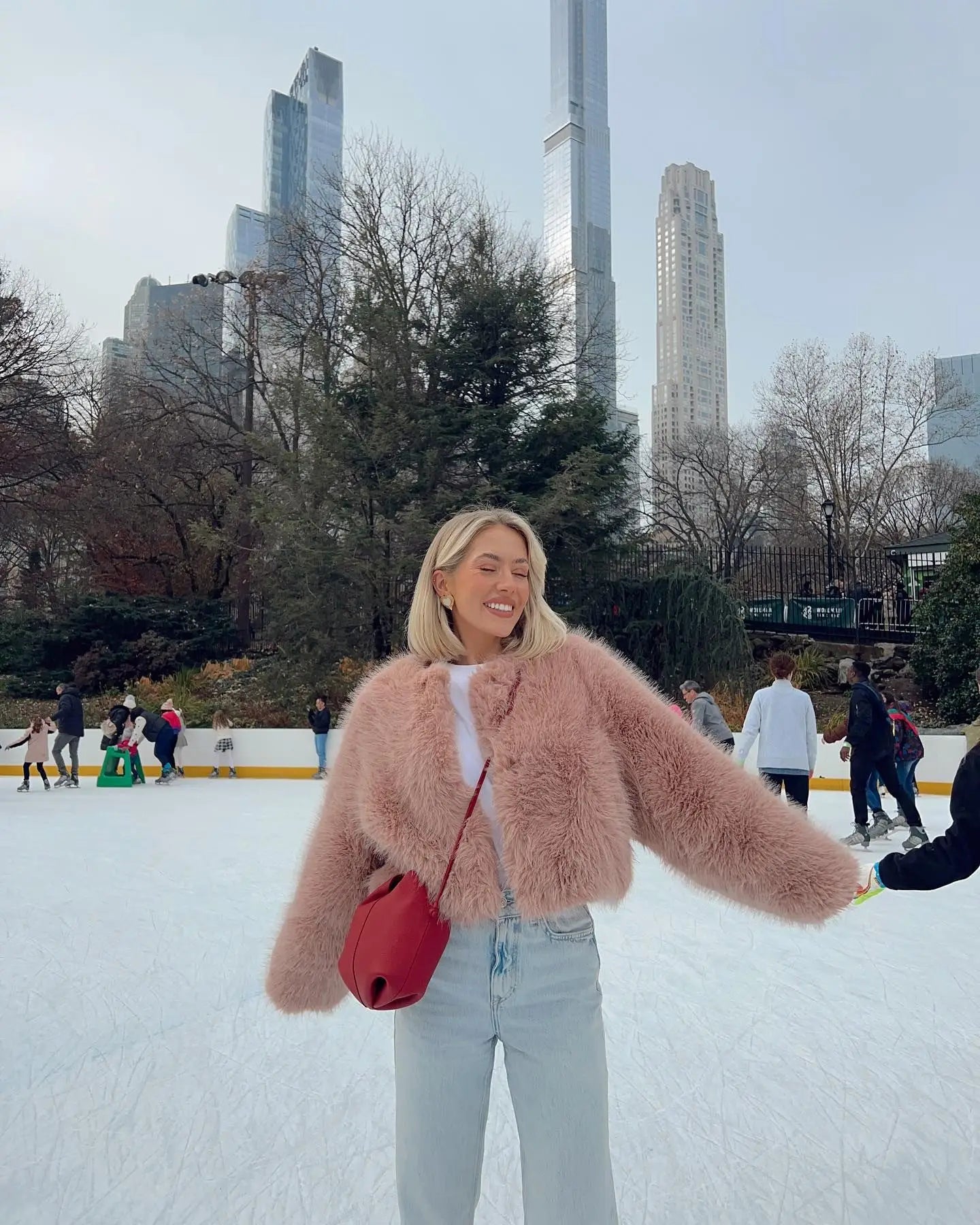 Cropped Faux Fur Coat Women Winter Fluffy Short Fur Jacket Streetwear Chic Jackets