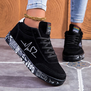 Women's Heart Design Sneakers Lace Up Soft Sole Platform Comfy Skate Shoes, Low-top Mid Top