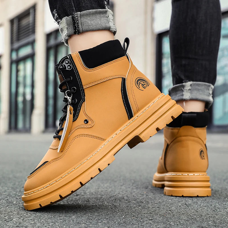 Men's thick soled shock-absorbing, wear-resistant, anti slip, retro casual yellow boots are comfortable, lightweight, cold resistant