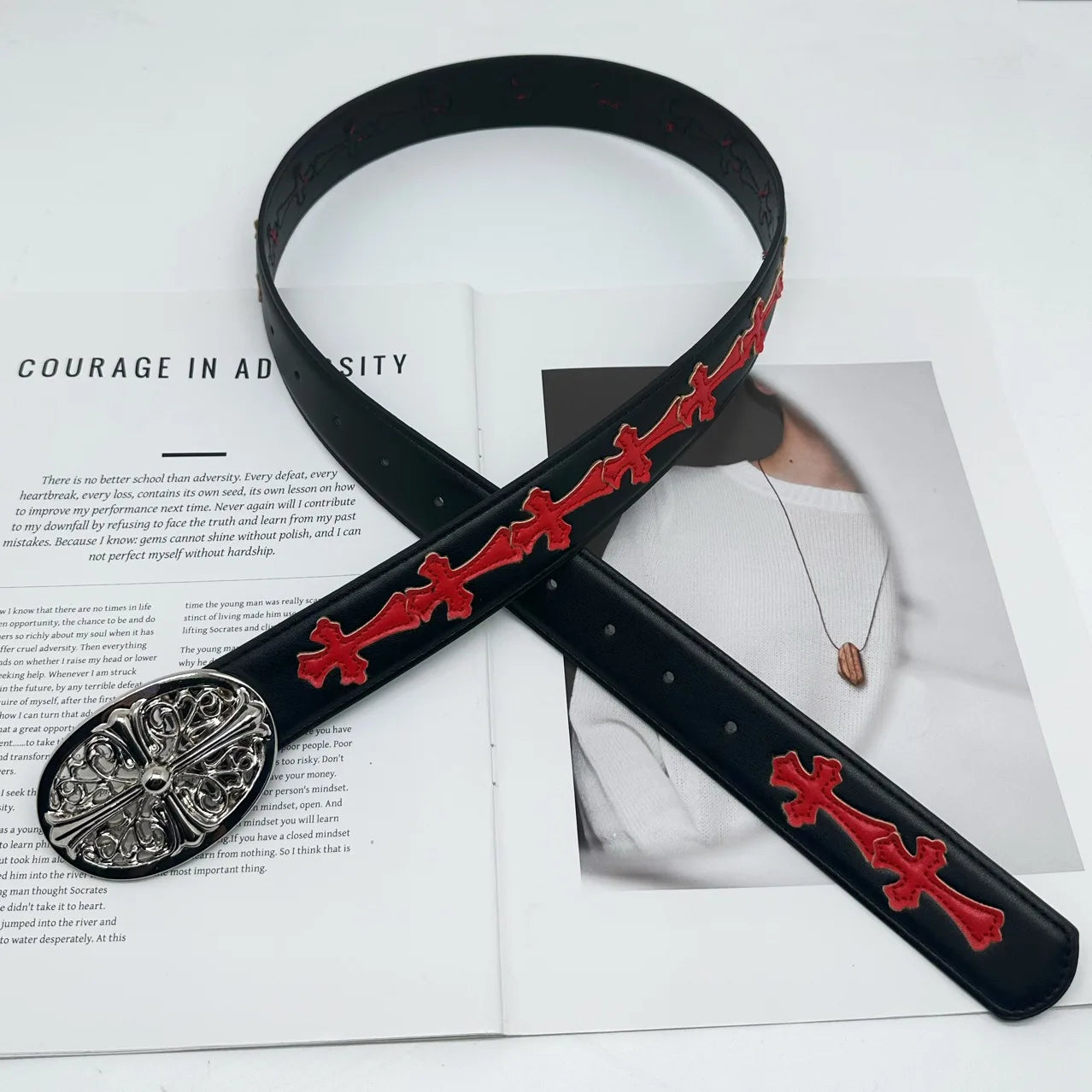 Cross Belt Men's and Women's Red Black Retro Round Cross Buckle
