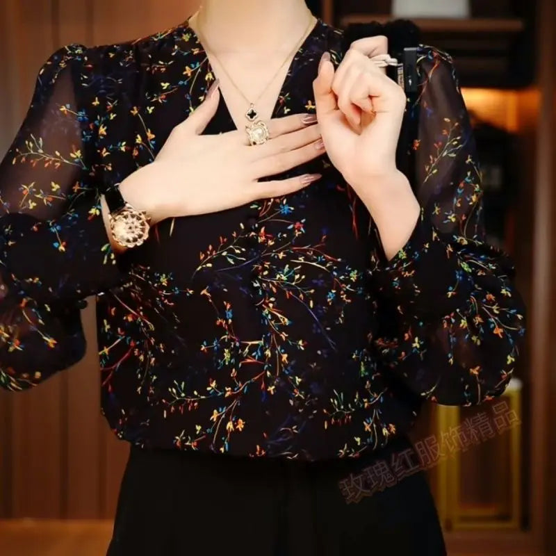 Light Luxury Floral