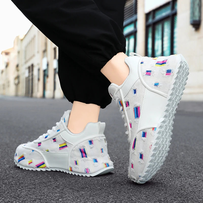 Men's casual, lightweight, breathable, comfortable, fashionable sports shoes with soft soles, wear-resistant, anti slip