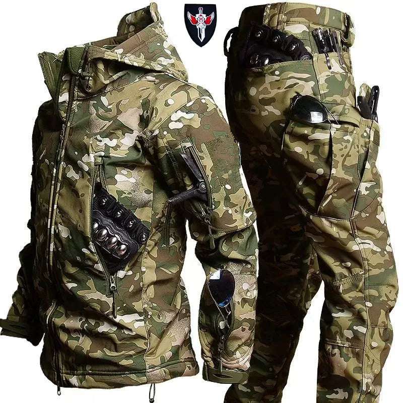 Shark Skin Soft Shell Autumn and Winter Plush Thickened Mountaineering Tactics Training Breathable Windproof Charge Suit