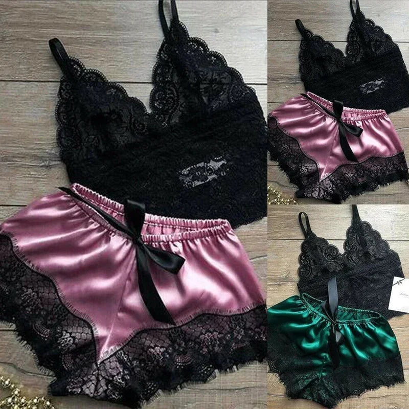 Sleepwear Women's Sexy Pajamas Set Lace Lingerie Sleeveless V-Neck Tops and Shorts Sets Nightwear Loungewear