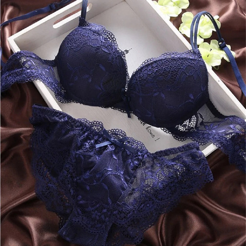 Lace Lingerie Set with Floral Embroidery and Matching Panties Sexy Push-Up Bra and Underwear Intimates