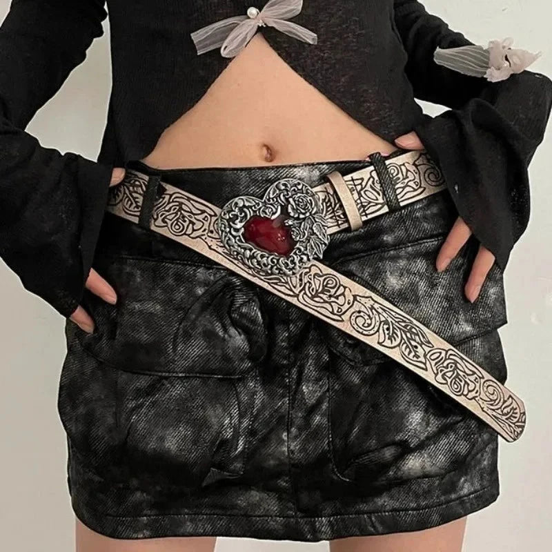 Gothic Punk Leather Belt For Women Metal Red  Heart Buckle Waist Strap Jeans Decorative Waistband Accessories