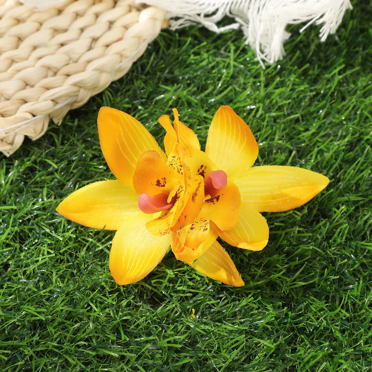 Orchid Flowers Hair Clips Bohemian Small Hairpin Barrette Beach Wedding Flower Women Holiday Hair Clip Hair Accessories