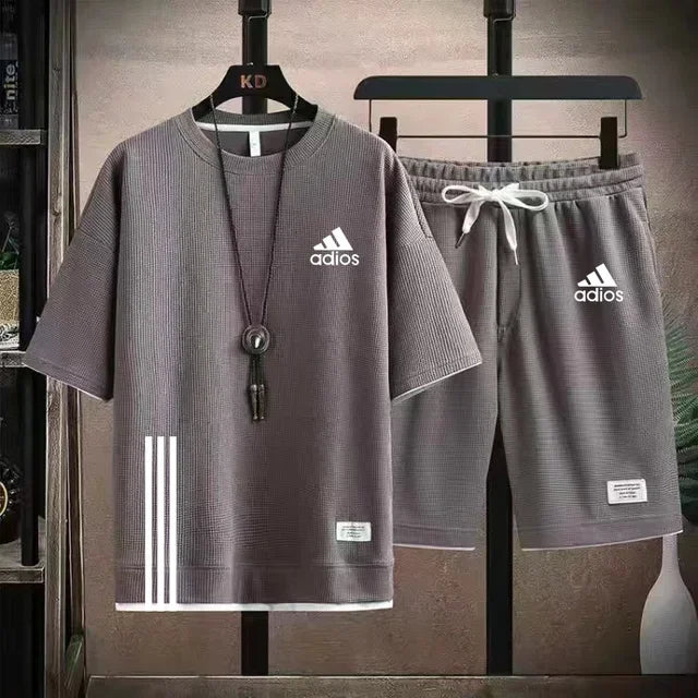 Fashionable casual trend men's sport suit short-sleeved T-shirt and outdoor summer sport shorts two-piece size M-3XL