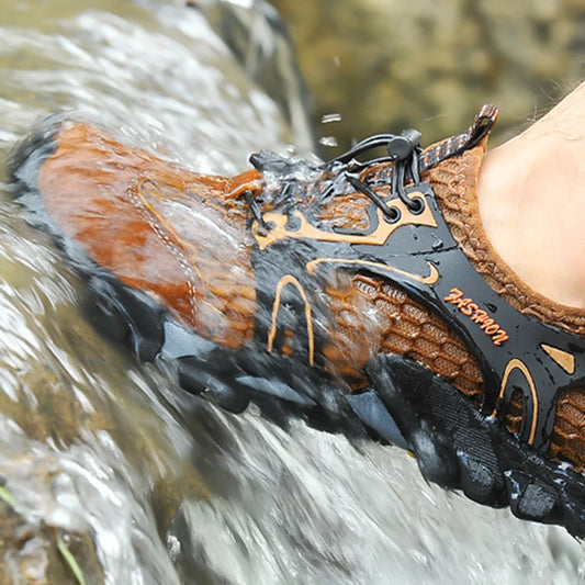 Outdoor Breathable Hiking Shoes Men Women Sports Hollow Out Wading Shoes Fishing and River Tracing