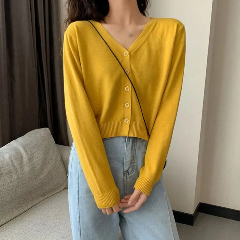 Women's Long Sleeve Cropped Cardigan V Neck Button Down Knit Single-breasted Cardigan Sweaters