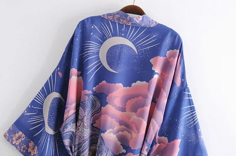 Boho Queens Vintage Star and Moon Floral Print Women's Bohemian V Neck Batwing Sleeves Kimono