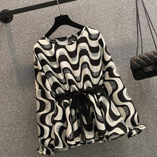 Elegant Ruffles Printed Folds Bow Blouse