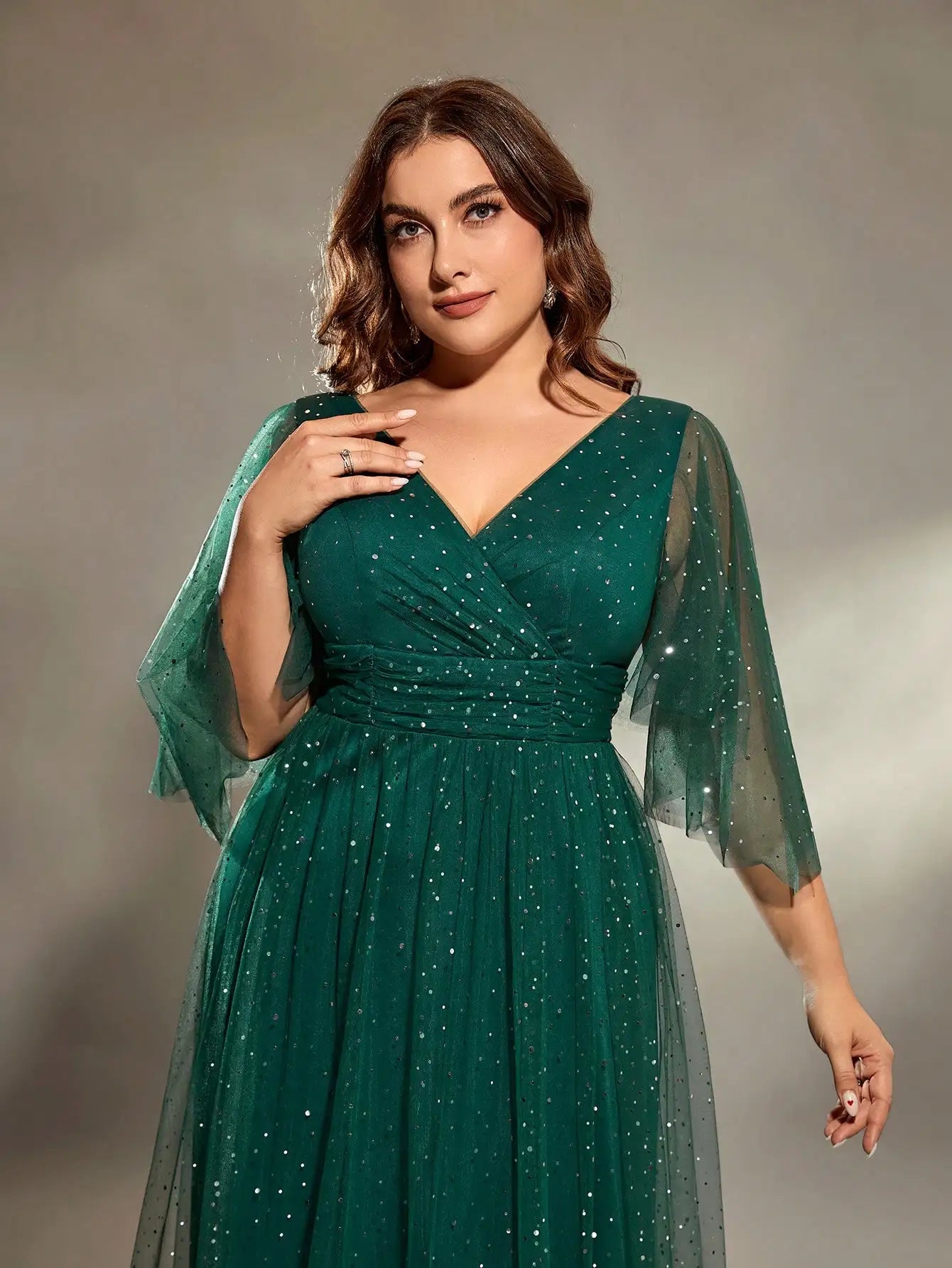 Plus size V-neck cross chest pleats long sleeve fillet netting A full skirt Evening gown Ball dress Prom dress