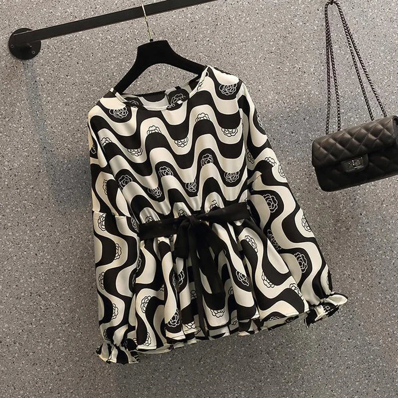 Elegant Ruffles Printed Folds Bow Blouse