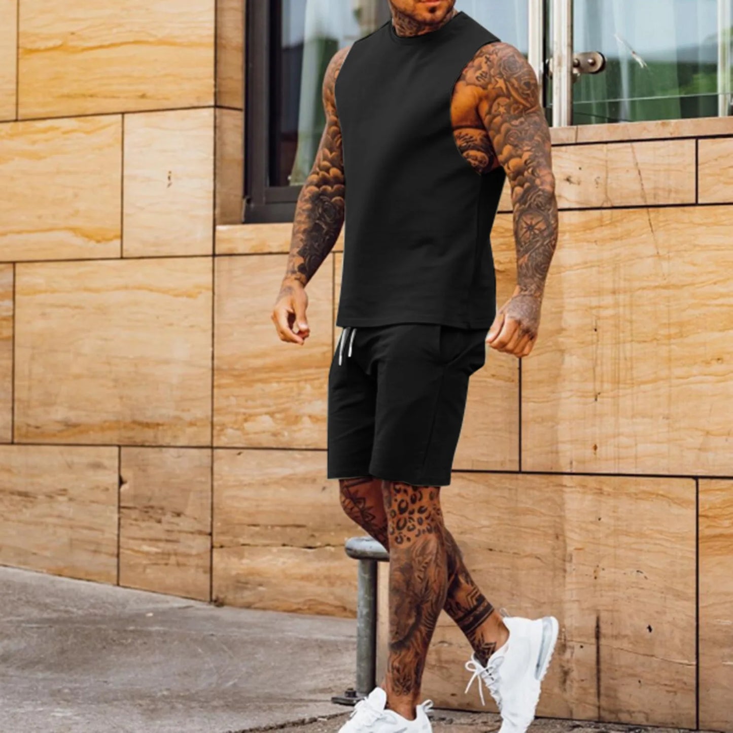 Sportswear Men's Casual Thin Five Quarter Pants Sleeveless Top Solid Color Camelback Shorts Two-piece Set