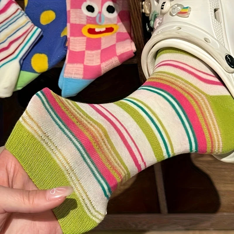 5 Pairs Of Colorful Cartoon Socks Quirky And Cute Mid-calf Socks, Comfortable And Breathable For Daily Work
