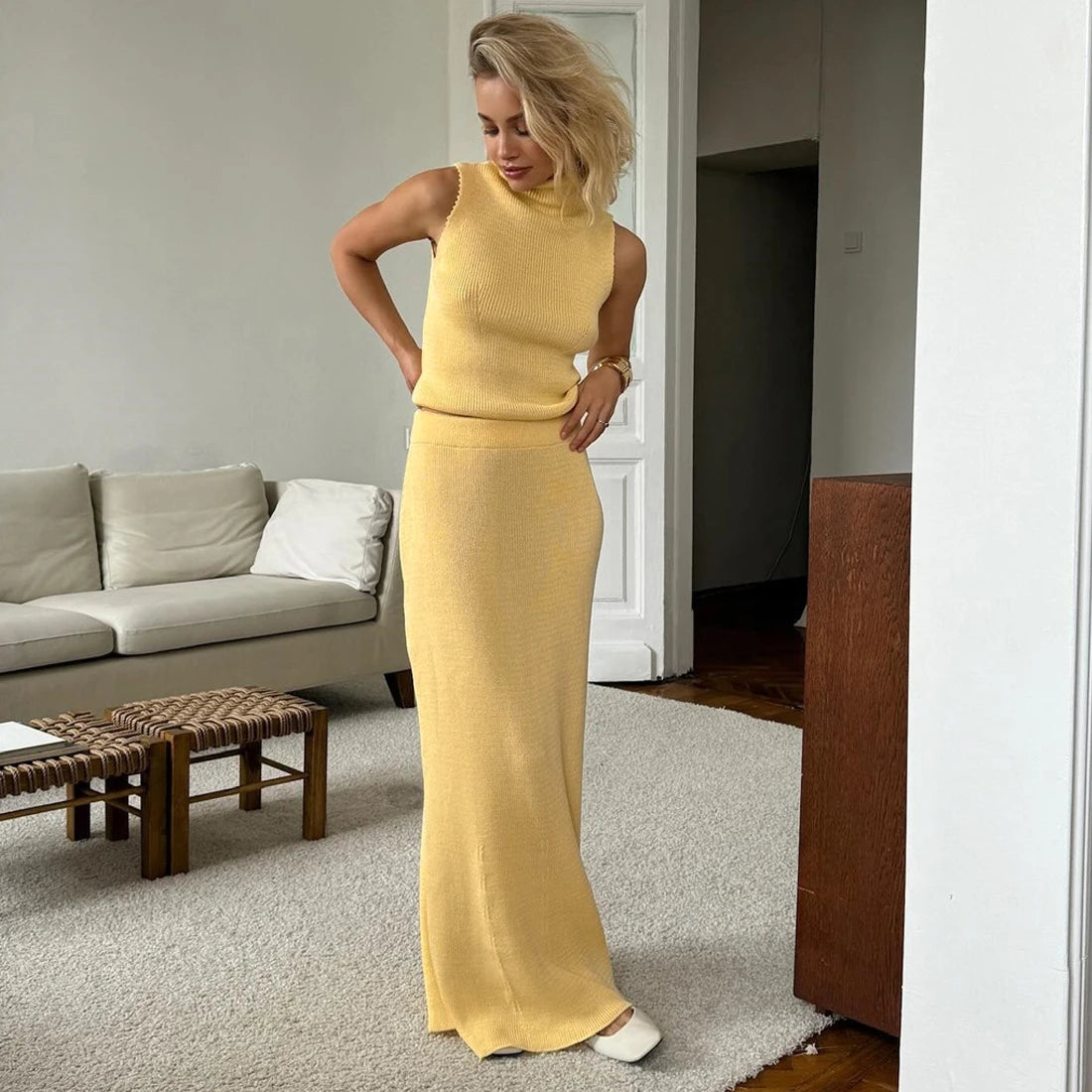 Elegant Long Skirt Two-piece Set Women's Sleeveless Knitted Turtleneck Vest and Skirt Set