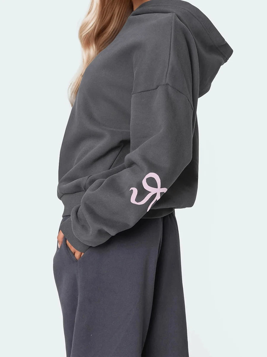 Casual Women s Oversized Hoodies with Bow Print Long Sleeve Sweatshirts Streetwear Aesthetic Tops for a Relaxed Look