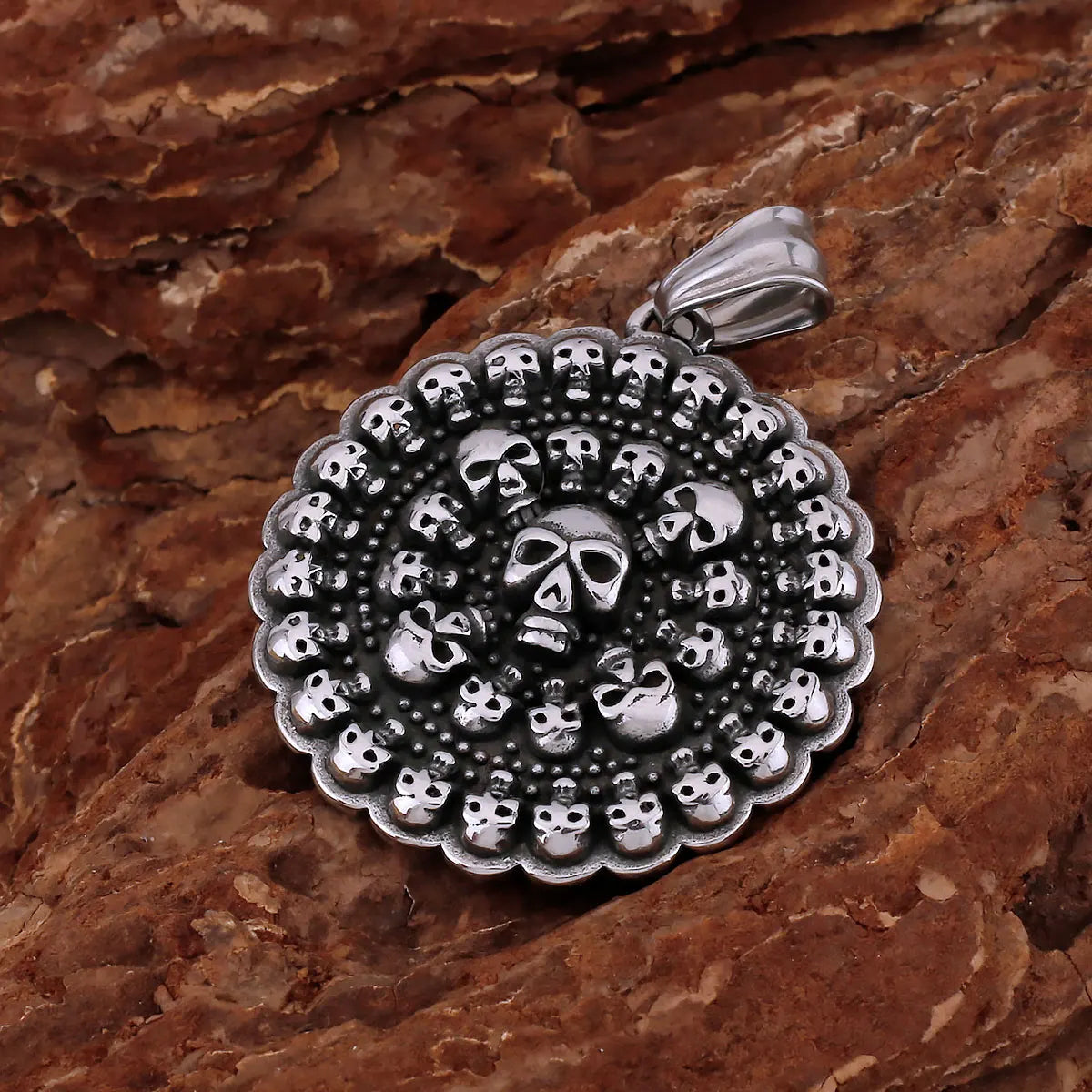 Creative 316L Stainless Steel Ghost Skull Necklace Vintage Viking Men's Neo-Gothic Fashion  Pendant Amulet