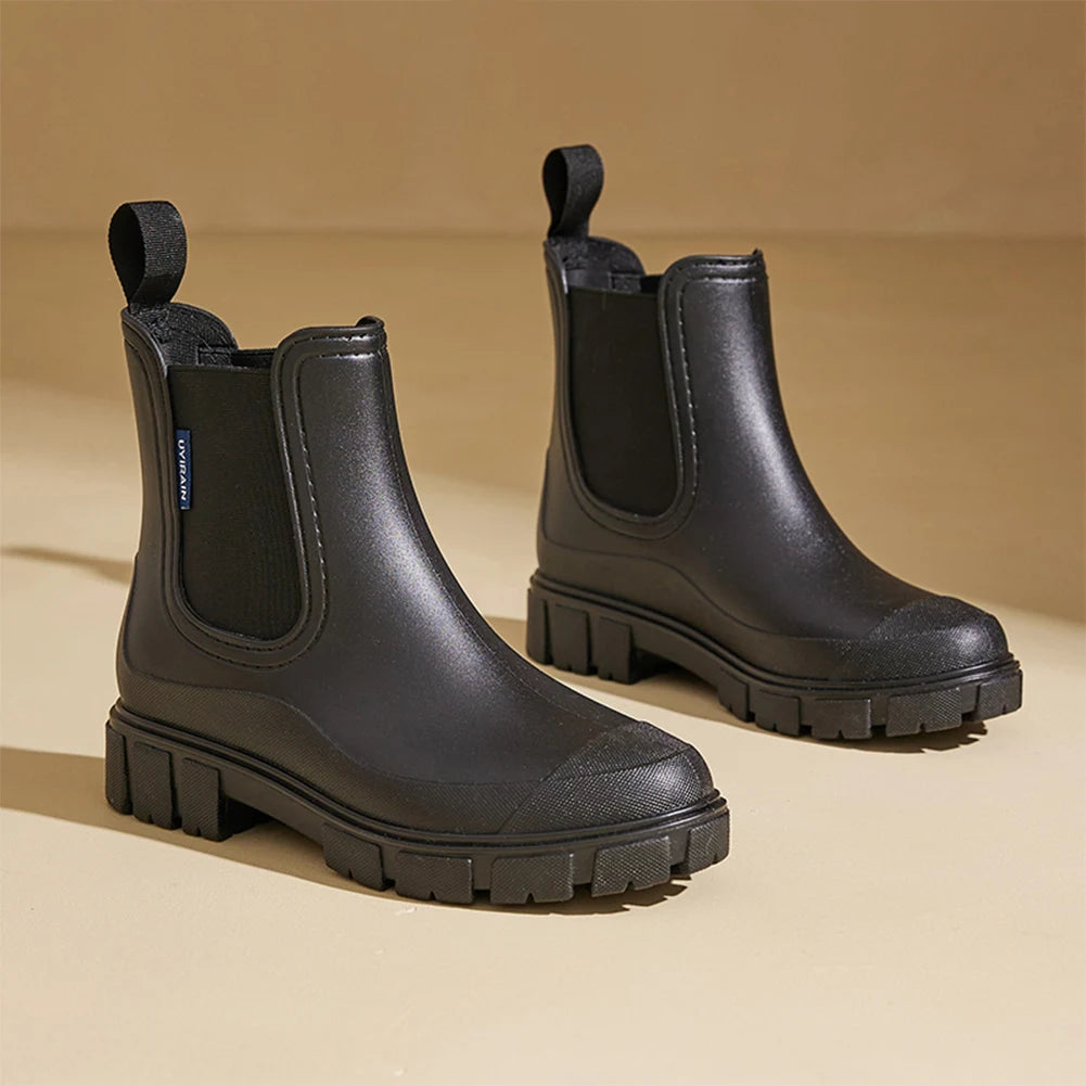 Waterproof Wellington Boots Thick Sole Short Boots Non-Slip Fashion Rain Boots Breathable Wide Toe
